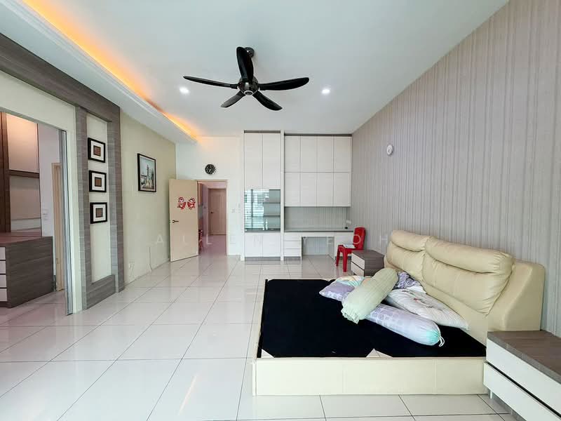 2-storey Terraced House for Sale in Kampung Perlis (Bayan Lepas) - Allen Yeoh - Living Room - PropertyGuru.com.my