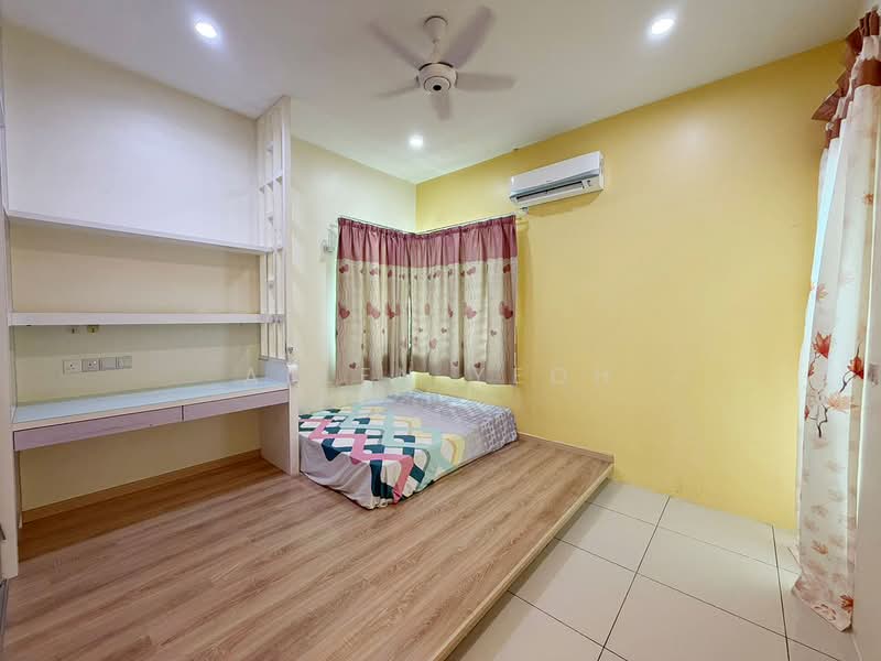 2-storey Terraced House for Sale in Kampung Perlis (Bayan Lepas) - Allen Yeoh - Bedroom - PropertyGuru.com.my