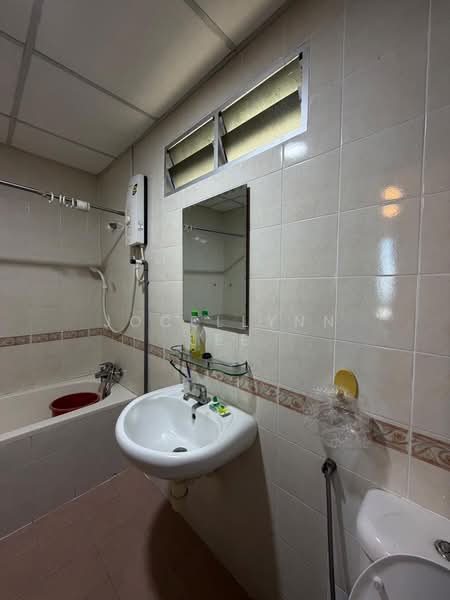 Condominium for Rent at Putra Place Condominium - Jocellynn Lee - PropertyGuru.com.my