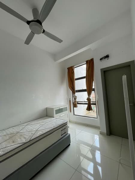 2.5-storey Terraced House for Rent in Alam Impian (Shah Alam) - Zulhaikal Asmadee - Bedroom - PropertyGuru.com.my