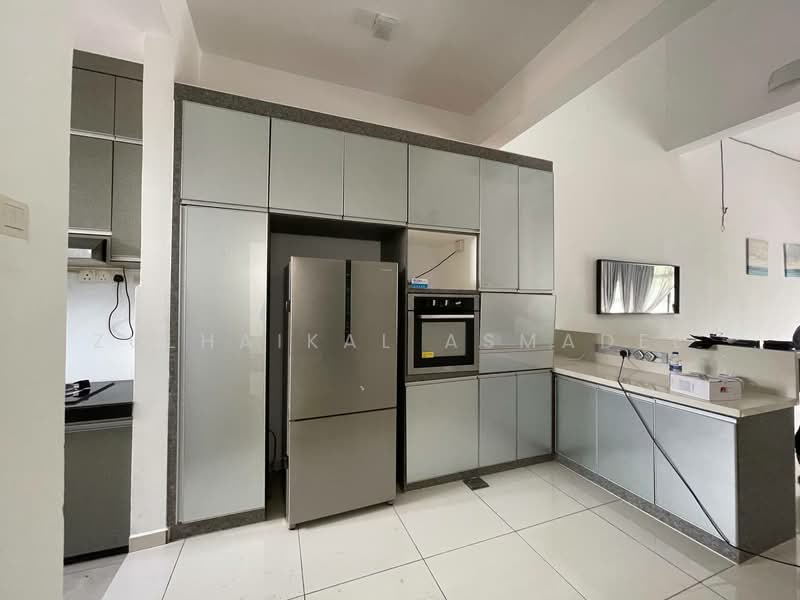 2.5-storey Terraced House for Rent in Alam Impian (Shah Alam) - Zulhaikal Asmadee - Kitchen - PropertyGuru.com.my