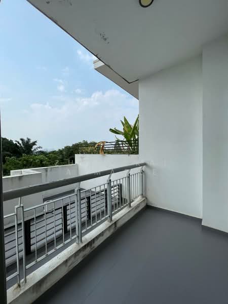 2.5-storey Terraced House for Rent in Alam Impian (Shah Alam) - Zulhaikal Asmadee - Balcony - PropertyGuru.com.my