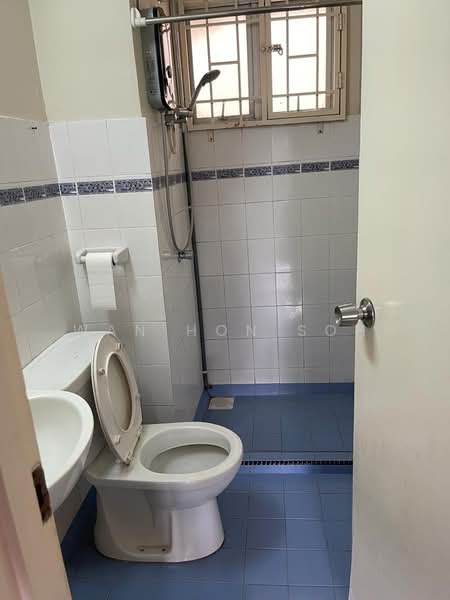 Pangsapuri untuk Disewa di D' Kiara Apartment - Wan Hon Soh - Bathroom - PropertyGuru.com.my