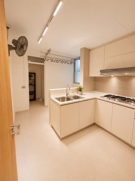 Kondominium untuk Disewa di Verticas Residensi - Ray Soo - Kitchen - PropertyGuru.com.my