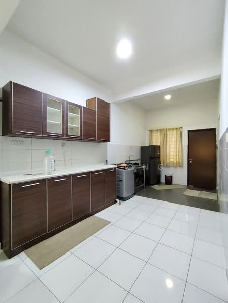2-storey Terraced House for Rent in Setia Ecohill (Semenyih) - JX Chong - Kitchen - PropertyGuru.com.my