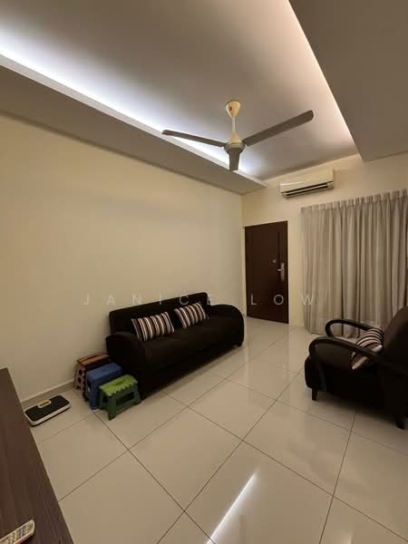 Rumah Teres untuk Dijual di Taman Mayang (Petaling Jaya) - Janice Low - Living Room - PropertyGuru.com.my