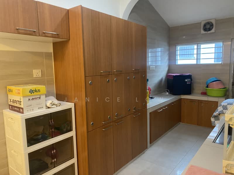 Rumah Teres untuk Dijual di Taman Mayang (Petaling Jaya) - Janice Low - Kitchen - PropertyGuru.com.my