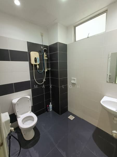 Pangsapuri untuk Disewa di The Twin Residences - Max Loh - Bathroom - PropertyGuru.com.my