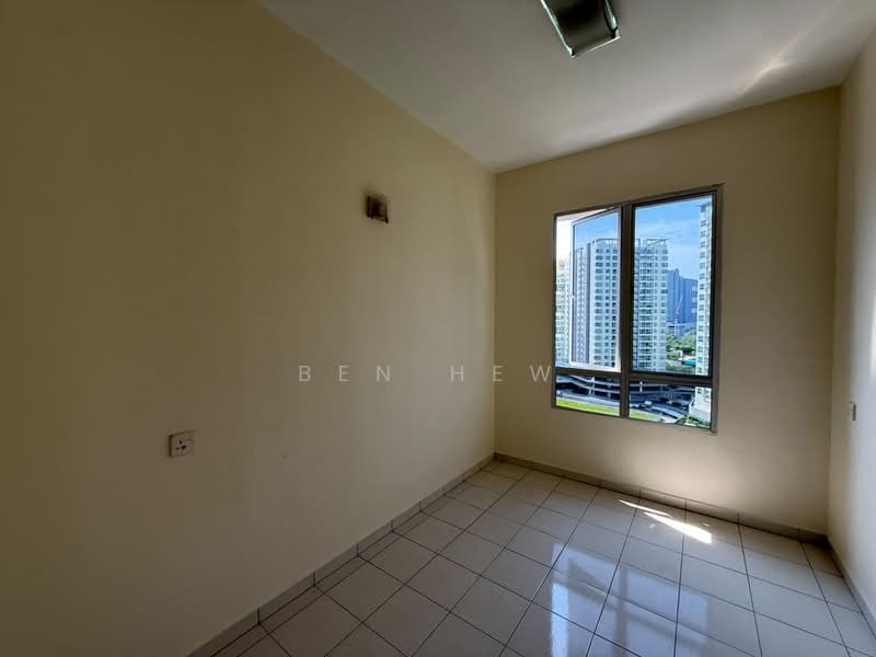 Condominium for Sale at Putra Place Condominium - Ben Hew - PropertyGuru.com.my