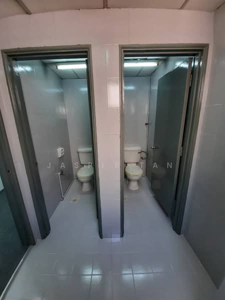 Pejabat untuk Dijual di Sri Hartamas (Kuala Lumpur) - Jasper Tan - Bathroom - PropertyGuru.com.my