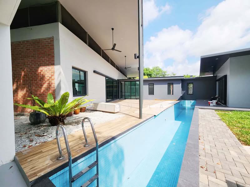 Rumah Banglo untuk Disewa di Leisure Farm (Gelang Patah) - Heston Lai - Exterior - PropertyGuru.com.my
