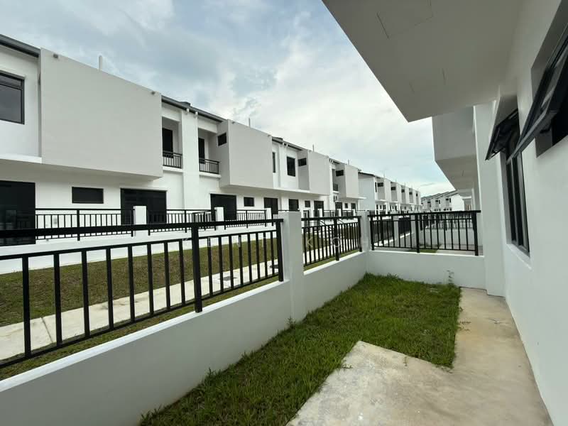 2-storey Terraced House for Rent in Iskandar Puteri (Nusajaya) (Johor) - Kent Koh - Exterior - PropertyGuru.com.my