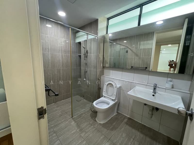 Kondominium untuk Disewa di A'Marine Condominium - Yanyang Woon - Bathroom - PropertyGuru.com.my
