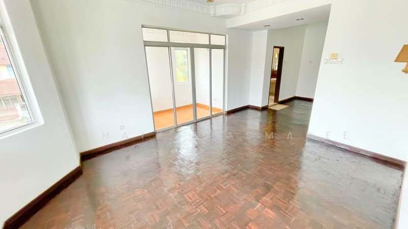 Semi-Detached House for Sale in Bandar Seri Putra (Bangi) - Zulhaikal Asmadee - Living Room - PropertyGuru.com.my