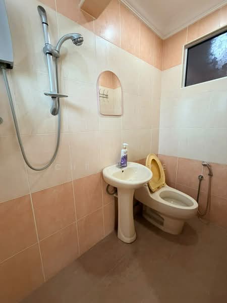 2-storey Terraced House for Sale in Bandar Menjalara (Kuala Lumpur) - Chris Tye - Bathroom - PropertyGuru.com.my