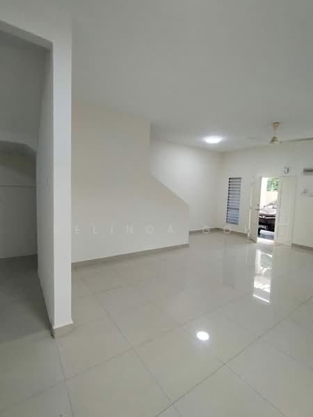 2-storey Terraced House for Sale in Bandar Mahkota Cheras (Cheras) - Melinda Goh - Living Room - PropertyGuru.com.my