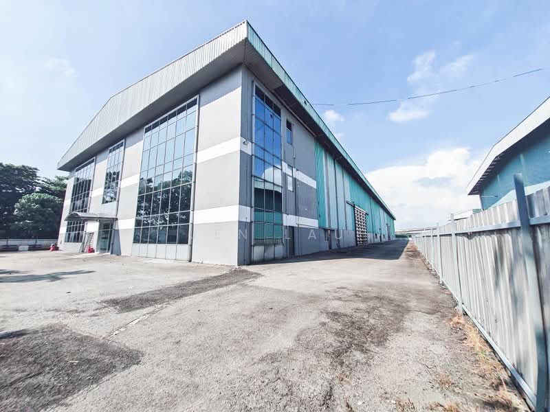 Warehouse for Rent in Taman Perindustrian Subang (Subang Jaya) - Jen Lau - Exterior - PropertyGuru.com.my