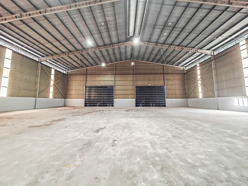 Warehouse for Rent in Taman Perindustrian Subang (Subang Jaya) - Jen Lau - Interior - PropertyGuru.com.my