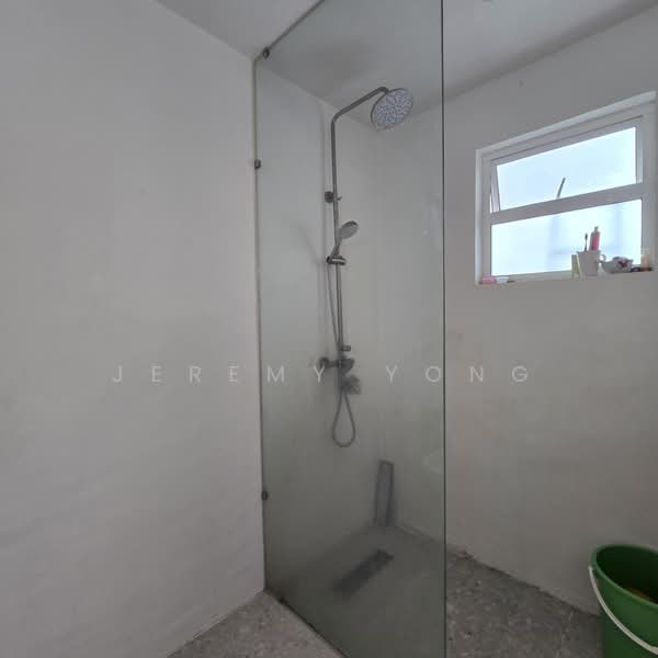 Shop for Rent in Titiwangsa (Kuala Lumpur) - Jeremy Yong - Bathroom - PropertyGuru.com.my