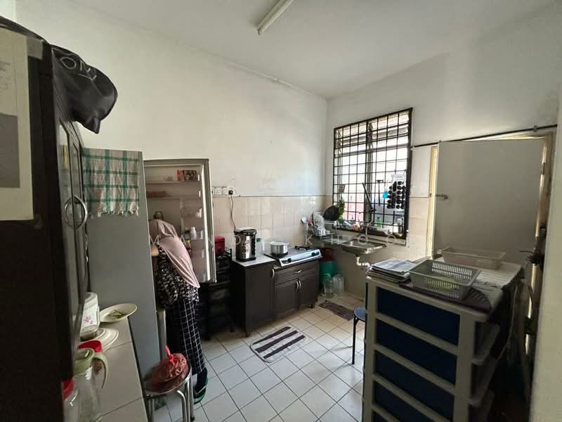 2-storey Terraced House for Sale in Ukay Bistari (Ulu Kelang) - Mandy Khoo - Kitchen - PropertyGuru.com.my