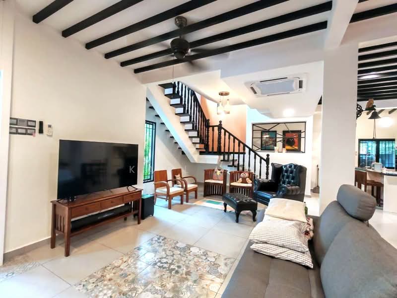2-storey Terraced House for Sale in Taman Pelangi (Johor Bahru) - Karl Lim - Living Room - PropertyGuru.com.my