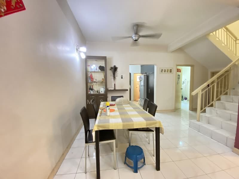 Terraced House for Rent in Bandar Bukit Puchong (Puchong) - Ms Sim - Dining Room - PropertyGuru.com.my