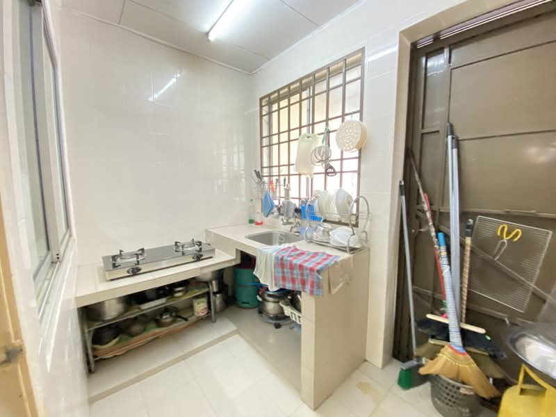 Terraced House for Rent in Bandar Bukit Puchong (Puchong) - Ms Sim - Kitchen - PropertyGuru.com.my