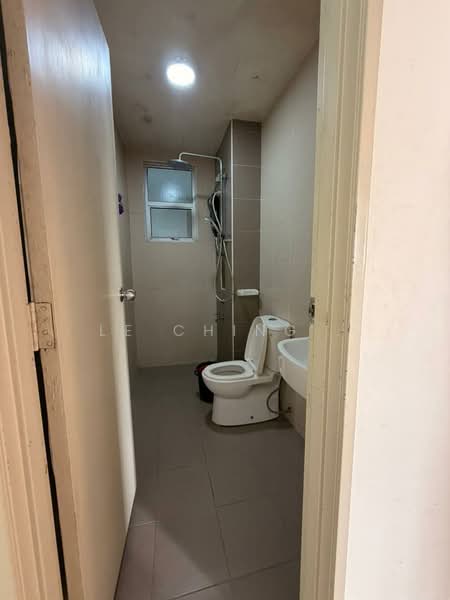 Apartment for Rent at Aliff Avenue (Dwi Alif) - Le Ching . - Bathroom - PropertyGuru.com.my