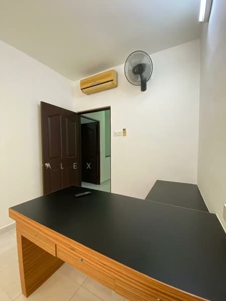 Rumah Bandar untuk Dijual di Kampung Sungai Nibong (Bayan Lepas) - Alex Cheah - Study - PropertyGuru.com.my