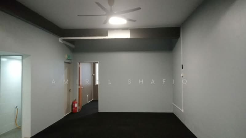 Shop / Office for Rent in Kajang (Selangor) - Amirul Shafiq - Interior - PropertyGuru.com.my