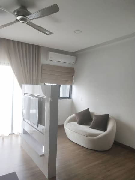 Service Residence for Rent at Symphony Tower (Menara Simfoni) - Henry Lee - Living Room - PropertyGuru.com.my