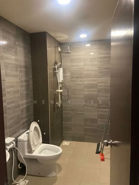 Service Residence for Rent at Symphony Tower (Menara Simfoni) - Henry Lee - Bathroom - PropertyGuru.com.my