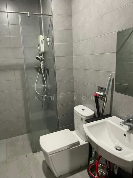 Service Residence for Rent at Paragon Suites @ CIQ - Kent Koh - Bathroom - PropertyGuru.com.my