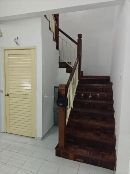 2-storey Terraced House for Rent in Kota Kemuning (Shah Alam) - Farah Izzati - Interior - PropertyGuru.com.my