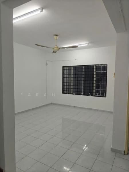 2-storey Terraced House for Rent in Kota Kemuning (Shah Alam) - Farah Izzati - Interior - PropertyGuru.com.my