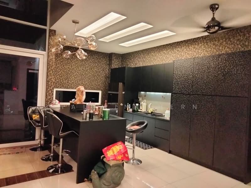 Rumah Banglo untuk Dijual di Sungai Long (Bandar Sungai Long) - Chai Ming Hern - Kitchen - PropertyGuru.com.my