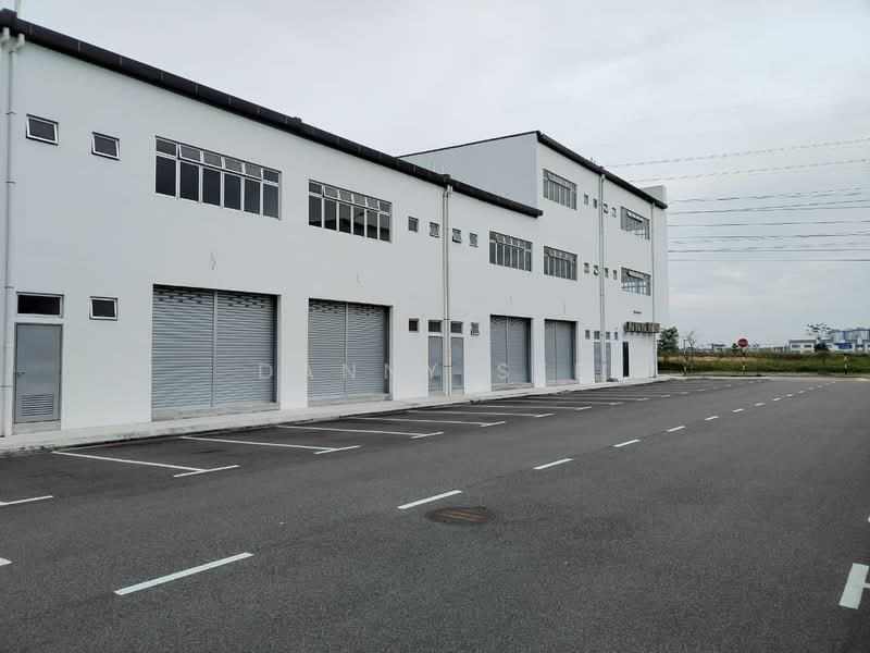 Kedai / Pejabat untuk Dijual di Bandar Indahpura (Kulai) - Danny See - Exterior - PropertyGuru.com.my