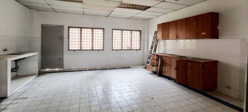 Factory for Rent in Kampung Sungai Kayu Ara (Petaling Jaya) - Wysin Wan - Kitchen - PropertyGuru.com.my