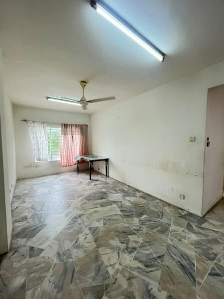 Apartment for Rent at Astana Alam Apartment 2 - Rohana Ishak - PropertyGuru.com.my