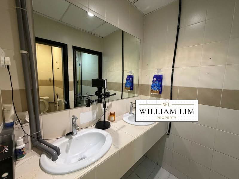 Retail Space for Rent in Bayan Baru (Penang) - William Lim - Bathroom - PropertyGuru.com.my