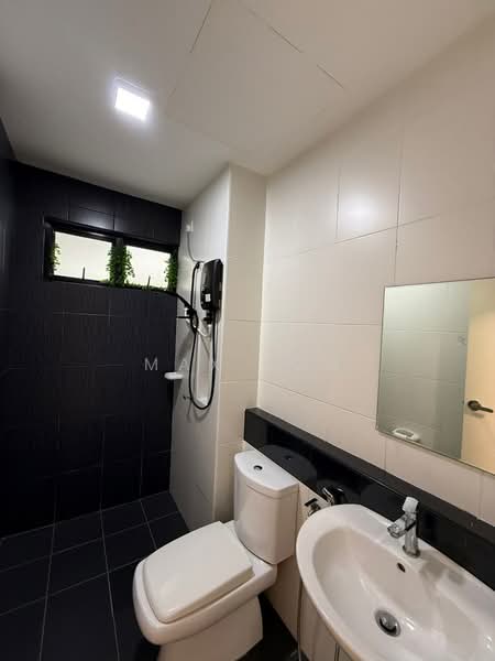 Servis Apartment untuk Disewa di Sky Peak Residences - Max Loh - Bathroom - PropertyGuru.com.my