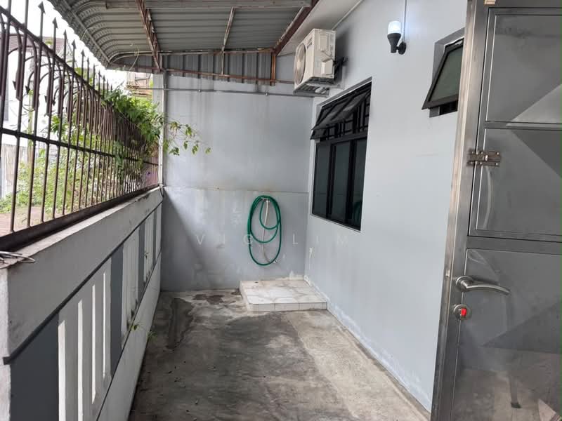 Rumah Teres 2 Tingkat untuk Dijual di Taman Redang (Johor Bahru) - Vic Lim - PropertyGuru.com.my