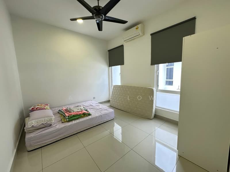 Rumah Berkembar untuk Dijual di Rawang (Selangor) - Alice Low - Bedroom - PropertyGuru.com.my