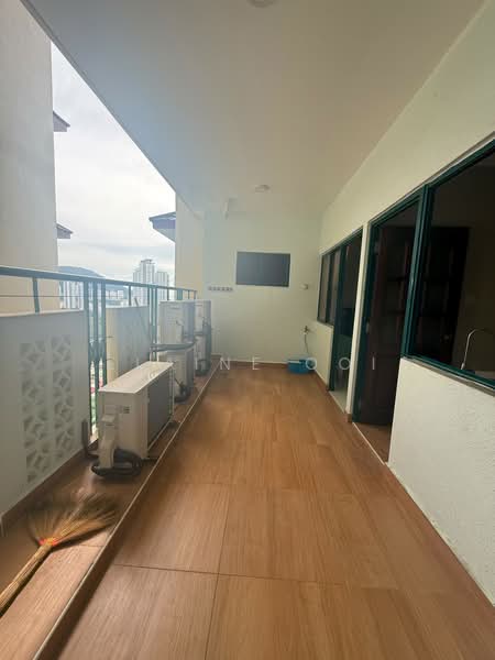 Kondominium untuk Disewa di Diamond Villa Condominium - Elaine Ooi - Balcony - PropertyGuru.com.my