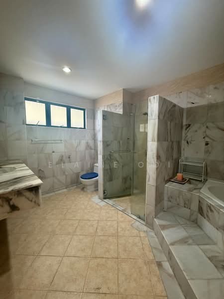 Kondominium untuk Disewa di Diamond Villa Condominium - Elaine Ooi - Bathroom - PropertyGuru.com.my