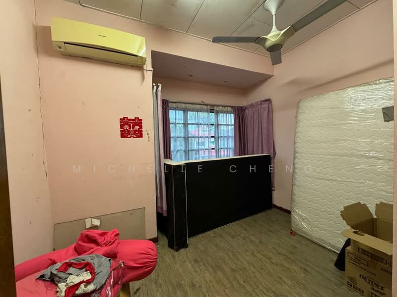 Rumah Teres 2 Tingkat untuk Dijual di Taman Bukit Cheras (Cheras) - MICHELLE CHENG - Bedroom - PropertyGuru.com.my