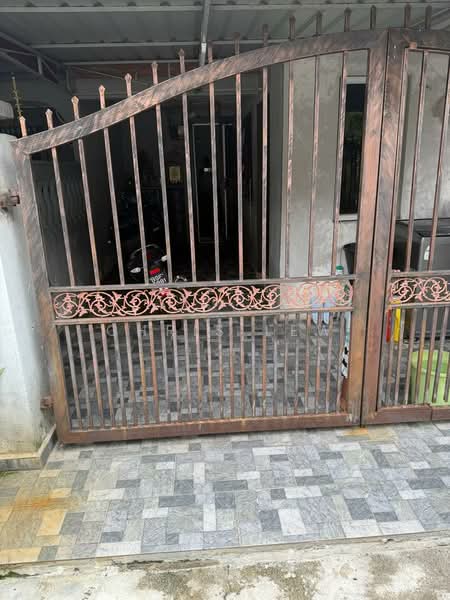 2-storey Terraced House for Sale in BANDAR PUCHONG JAYA (Puchong) - CHRIS LEW - Exterior - PropertyGuru.com.my