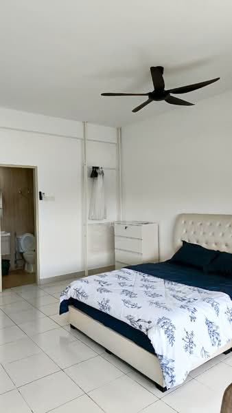 Servis Apartment untuk Disewa di Vision City Youth City - Li Yee Yap - Bedroom - PropertyGuru.com.my