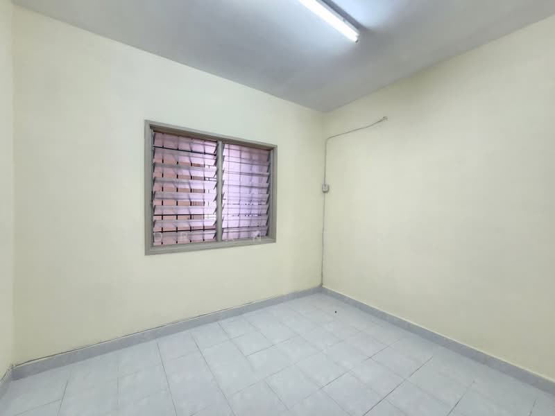2-storey Terraced House for Sale in Bandar Kinrara (Selangor) - Adrian Leong - Interior - PropertyGuru.com.my