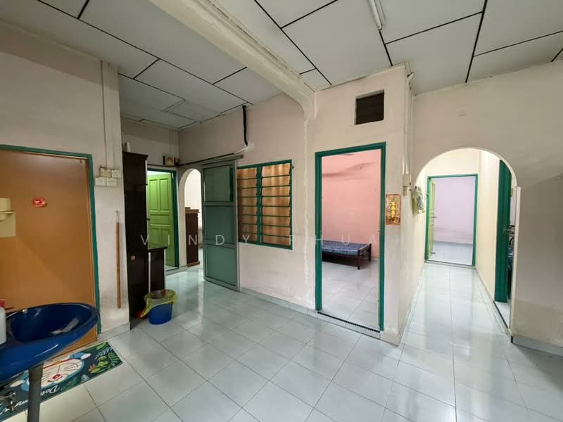 Rumah Teres 1 Tingkat untuk Dijual di Taman Merak (Simpang Ampat) - Vindy Phuah - Corridor - PropertyGuru.com.my